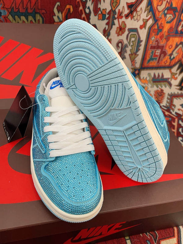 ナイキ靴角部分ディテール